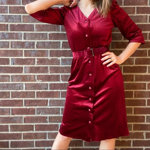 Vintage holiday Christmas button down belted red velvety midi dress small - Picture 2 of 9